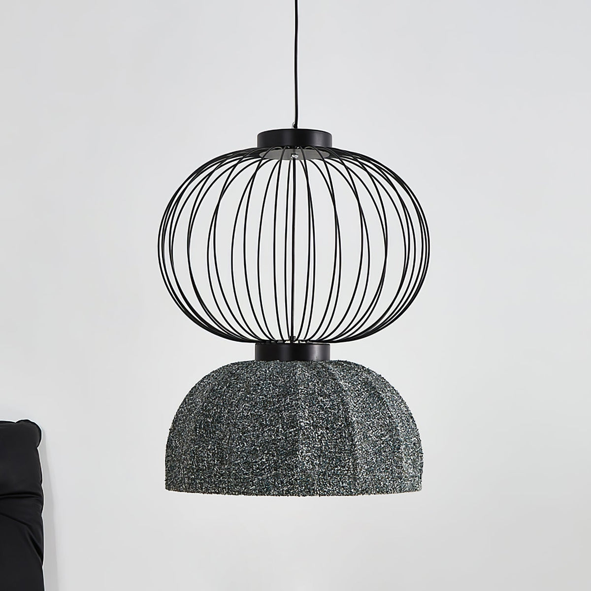 Korvo Pendant Light – Sculptural Black Metal & Fabric Dome Lamp
