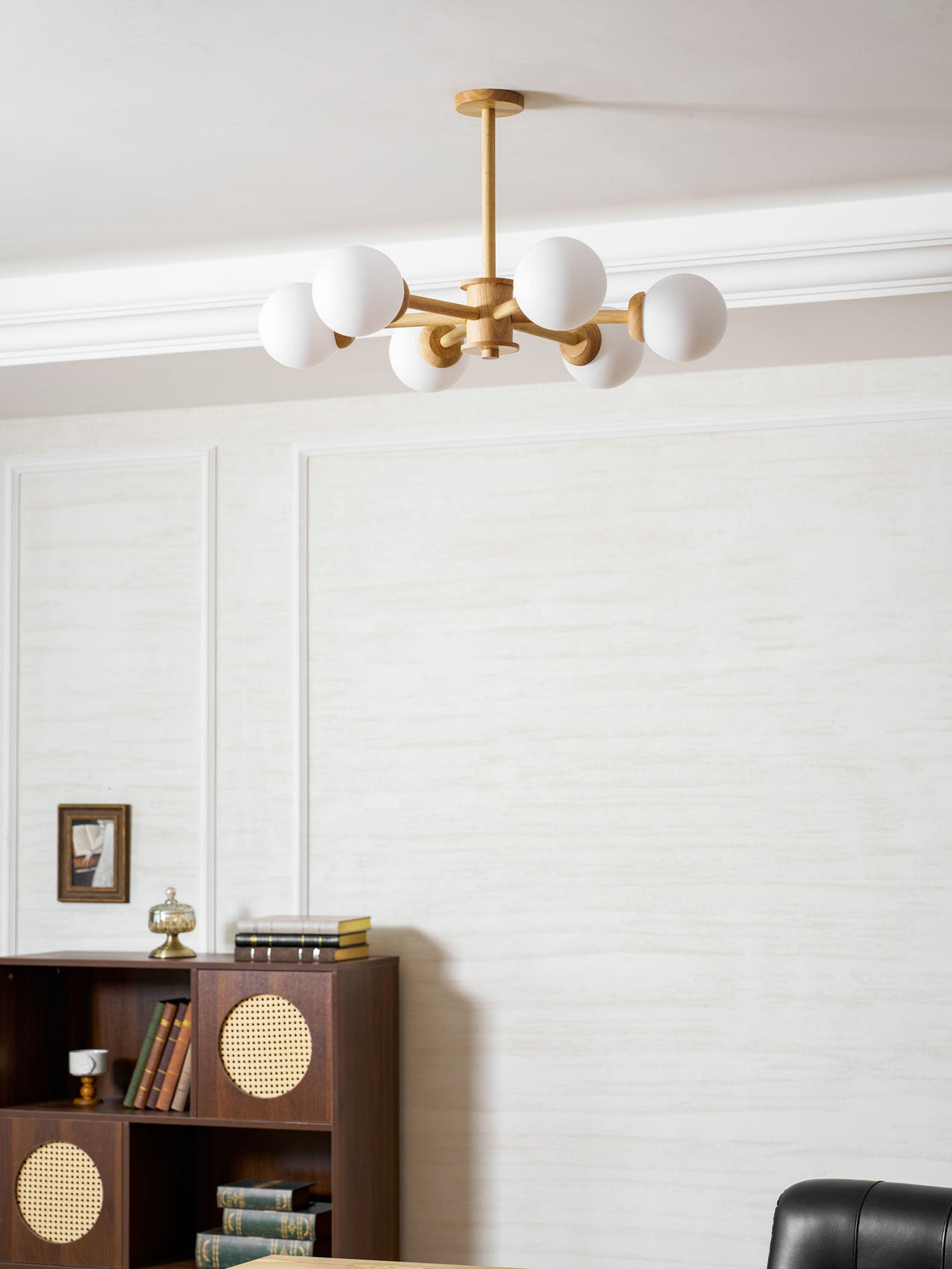 Kozan Wooden Chandelier – Sculptural Modern Pendant Light for Dining Room and Living Room
