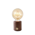 kuitt-smiley-table-lamp