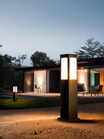 Kuzco Solar Bollard Light – Architectural Outdoor Post Lamp in Black