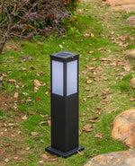 Kuzco Solar Bollard Light – Architectural Outdoor Post Lamp in Black