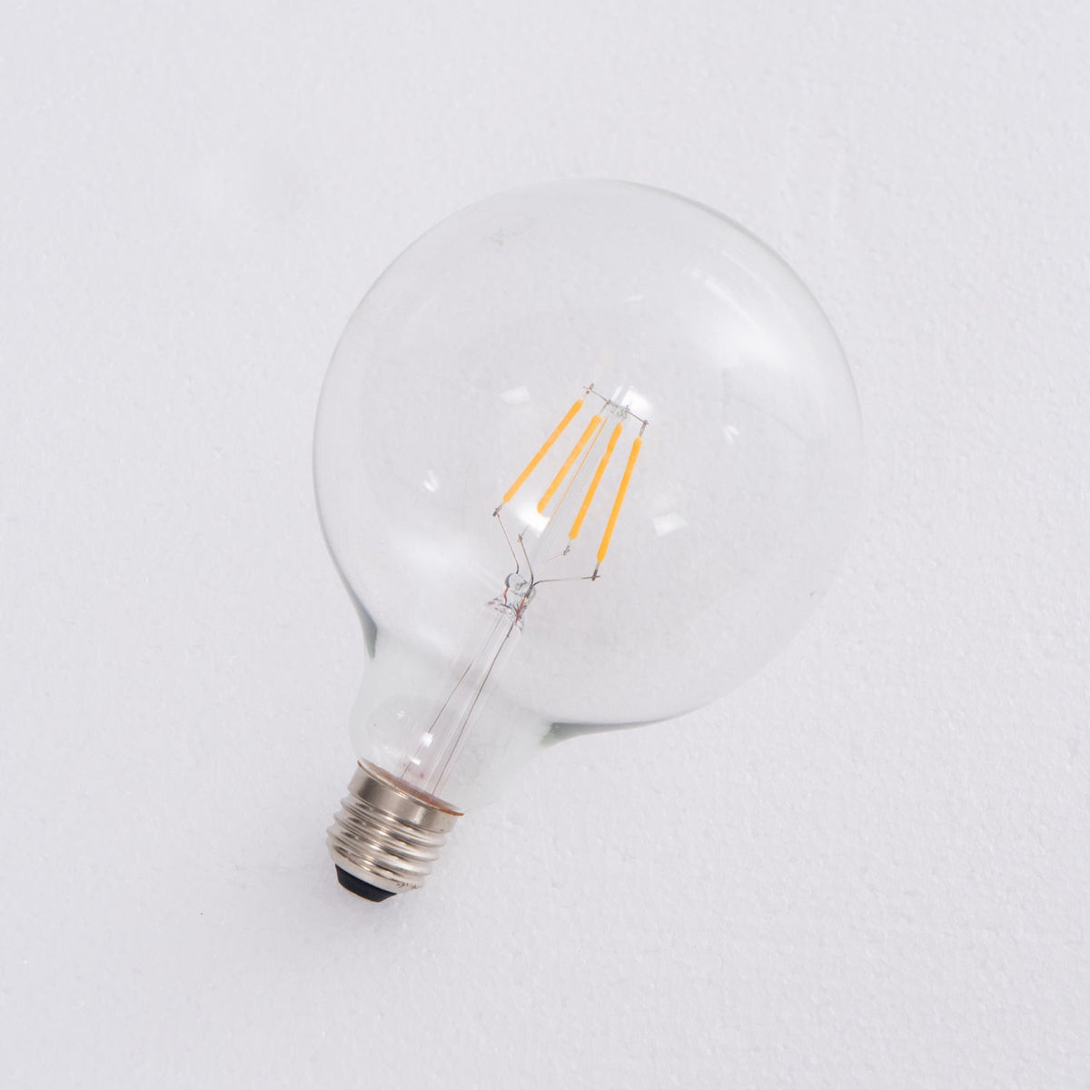 Edison LED Bulb E26/E27 – Vintage Glass Filament Lamp for Designer Fixtures
