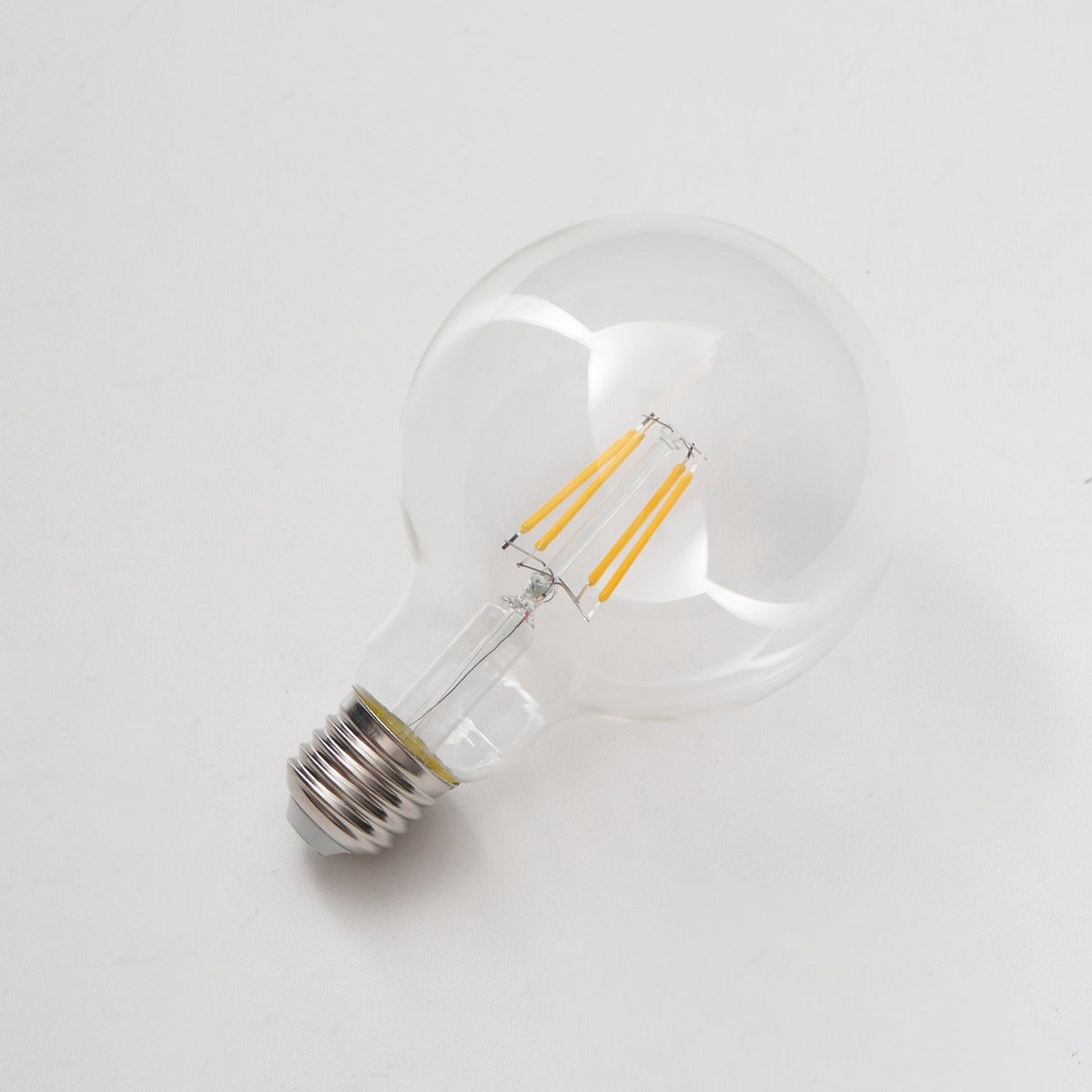 Edison LED Bulb E26/E27 – Vintage Glass Filament Lamp for Designer Fixtures