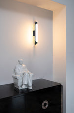 la-roche-wall-lamp
