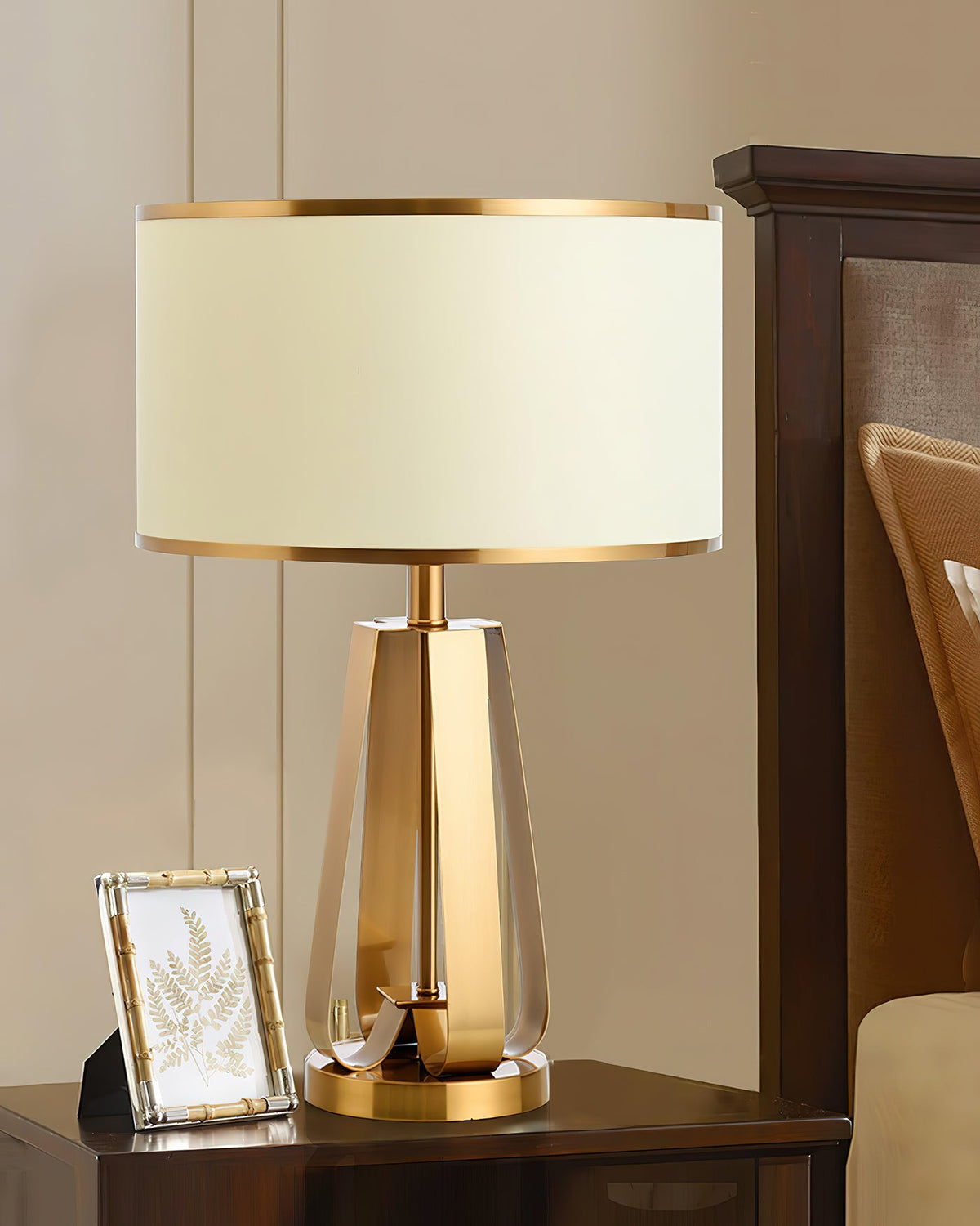 laila-table-lamp