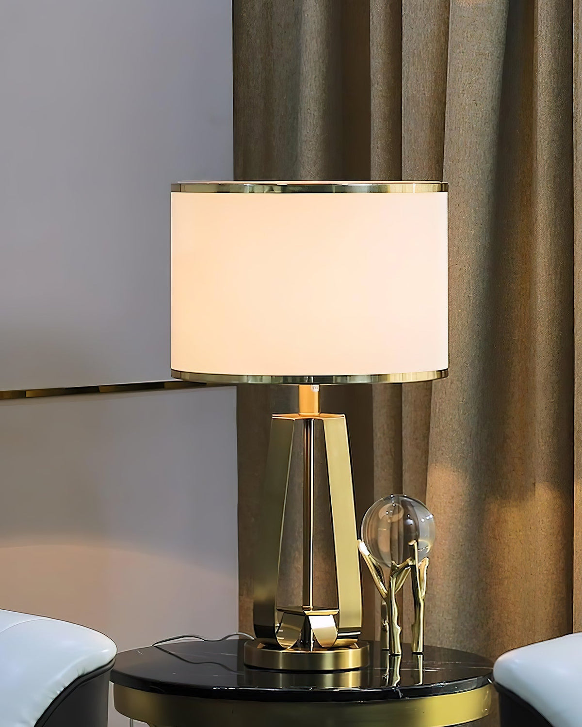 laila-table-lamp