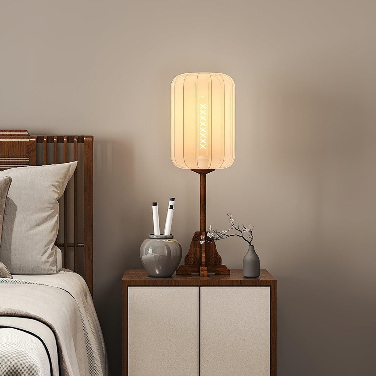 Lantern Cloth Art Table Lamp