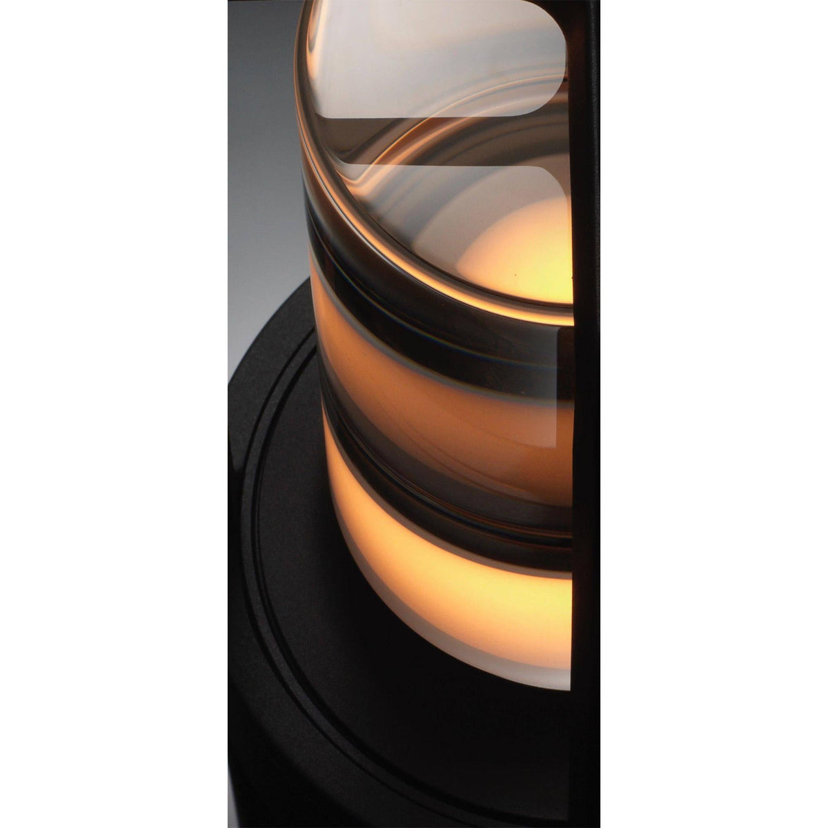lantern-cordless-crystal-table-lamp