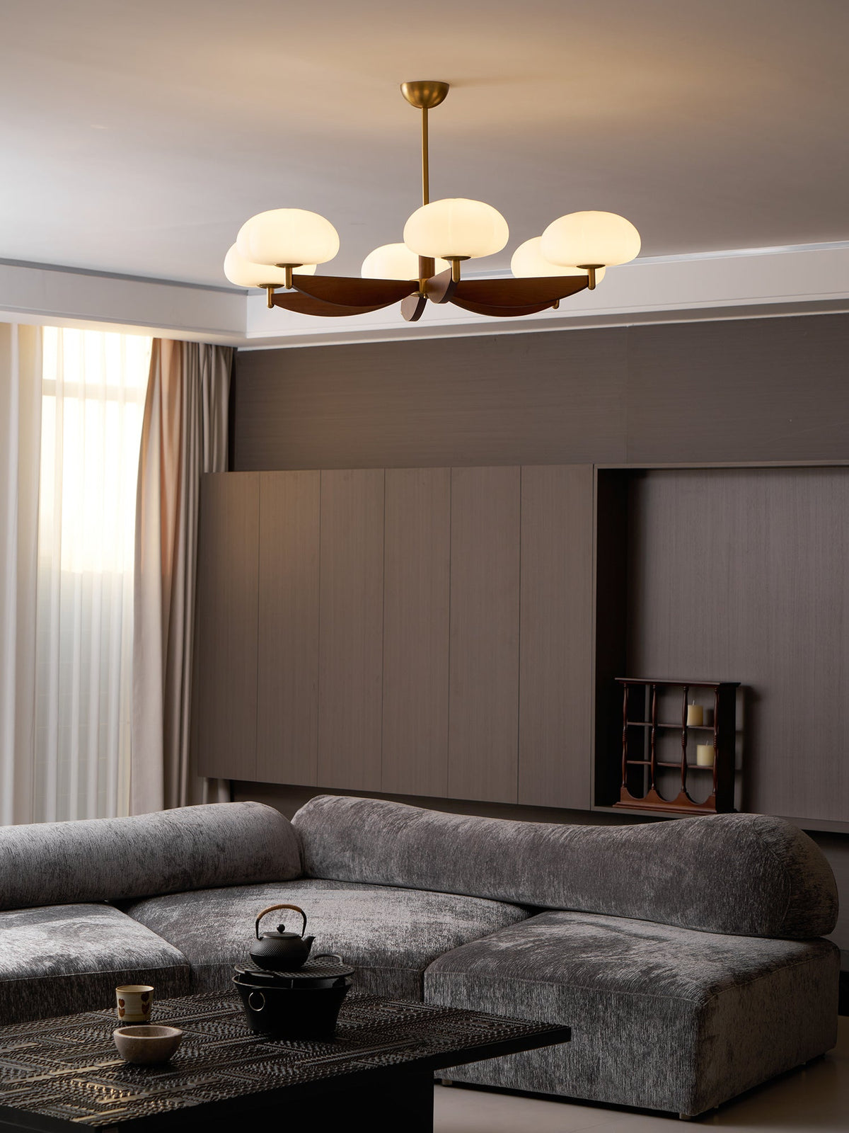 larenta-rico-chandelier