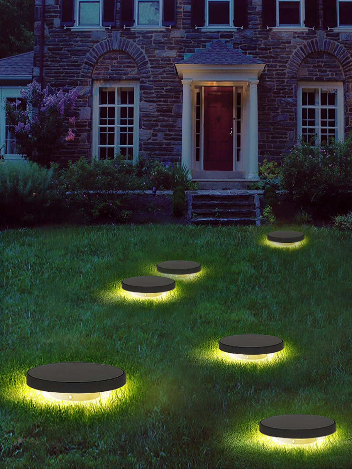 Solar Disc Lawn Light – Matte Black Aluminium Spike Garden Lamp