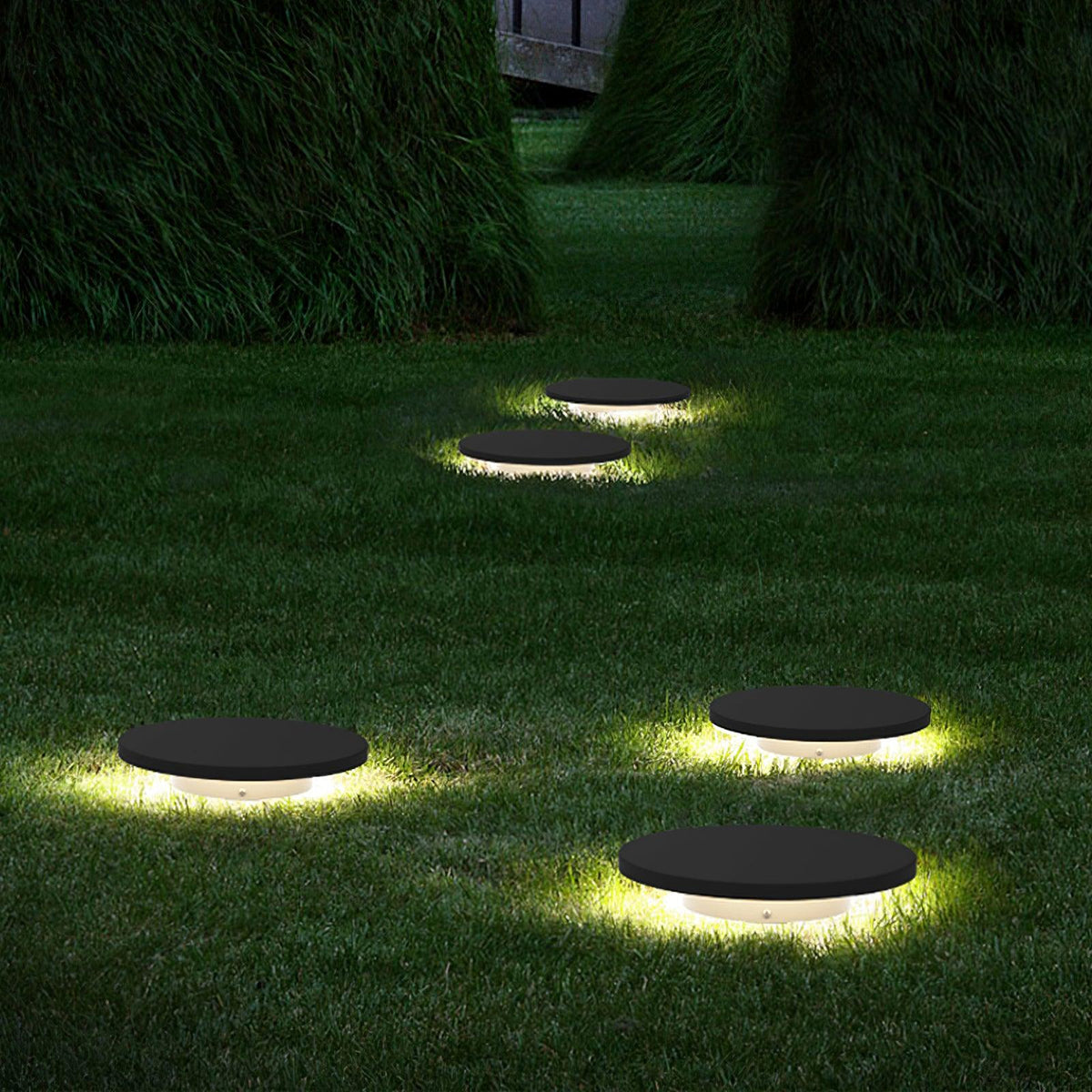 Solar Disc Lawn Light – Matte Black Aluminium Spike Garden Lamp