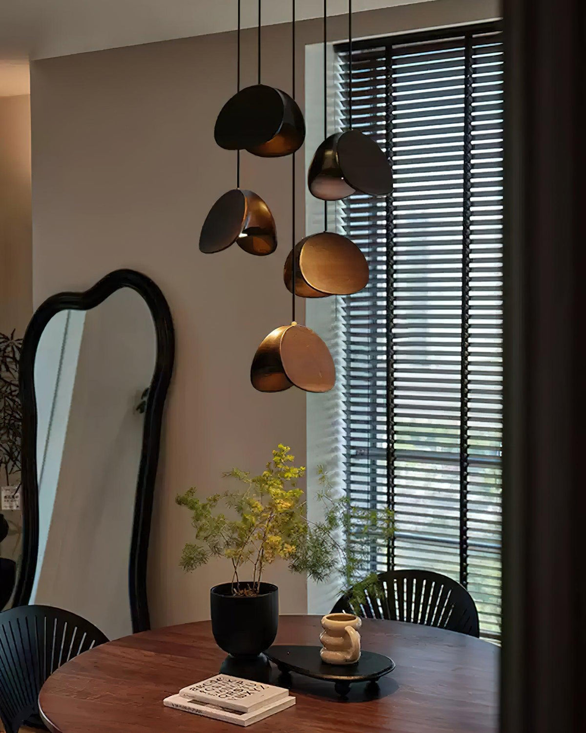 leaf-drop-chandelier