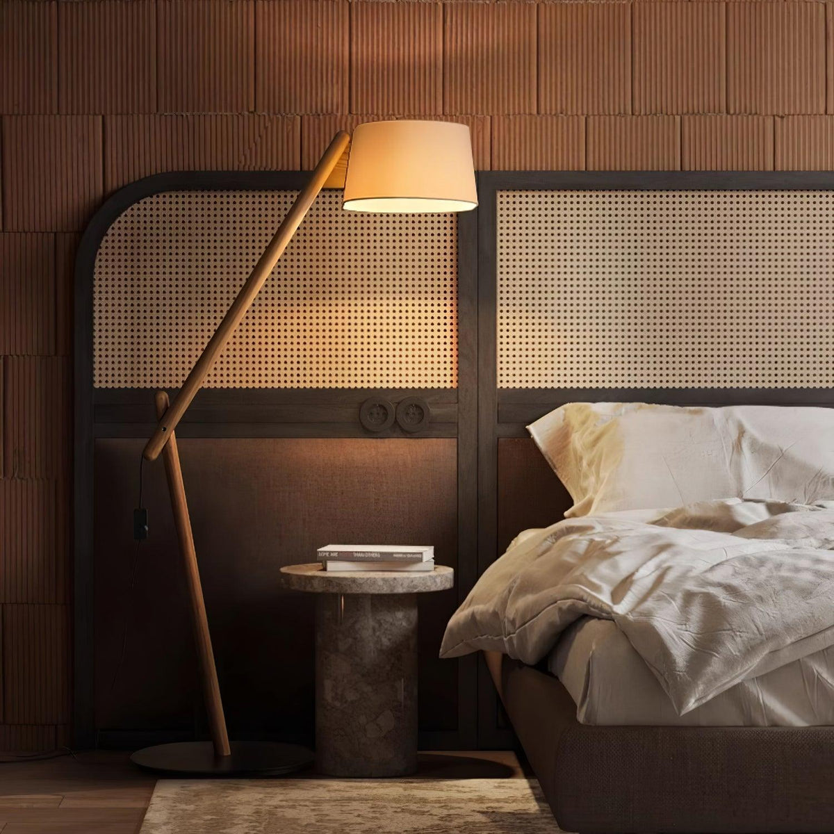 lean-pivot-floor-lamp