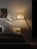 lean-pivot-floor-lamp