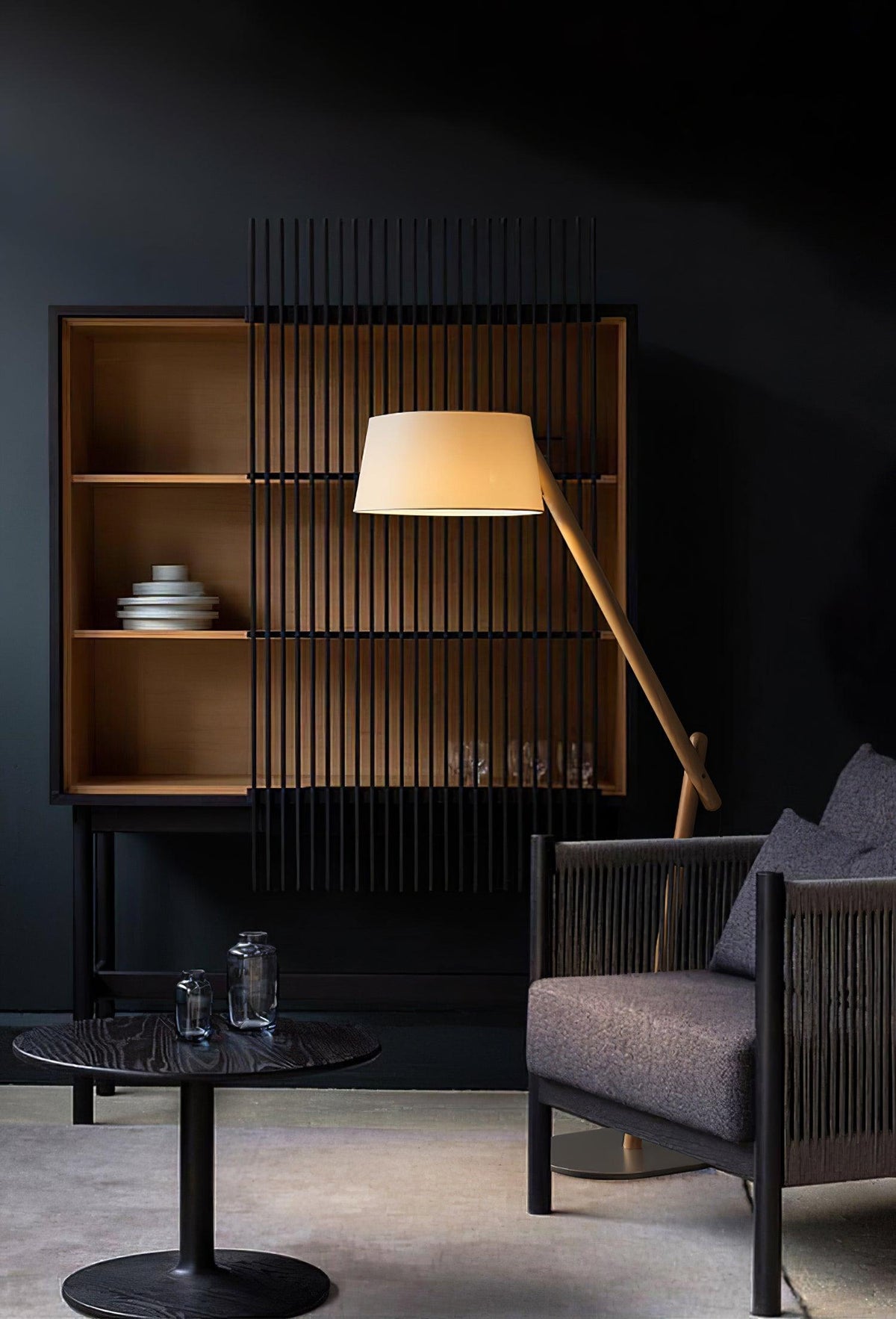 lean-pivot-floor-lamp