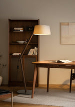 lean-pivot-floor-lamp