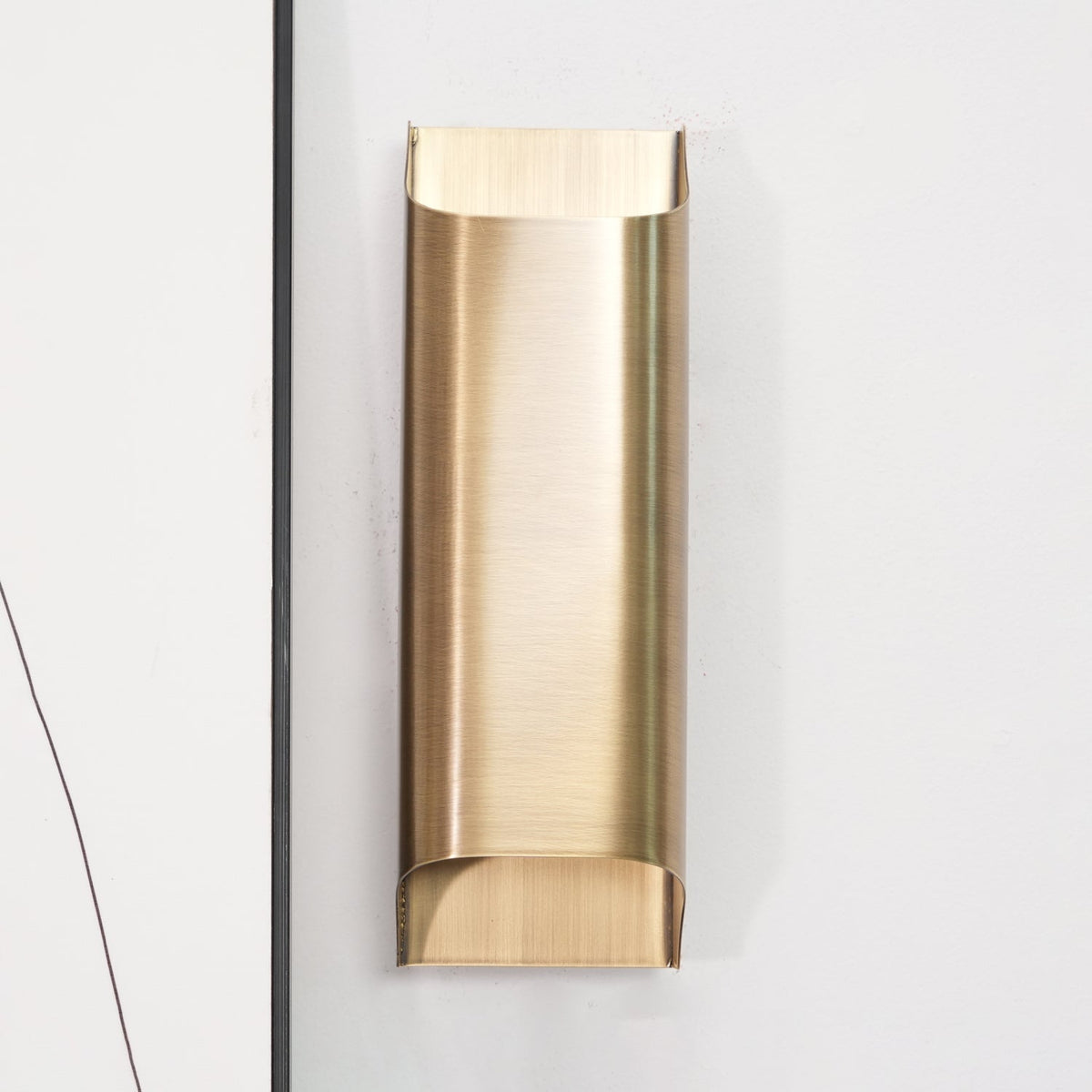 Leclerc Brass Wall Sconce – Handcrafted Solid Brass Lighting for Modern Interiors