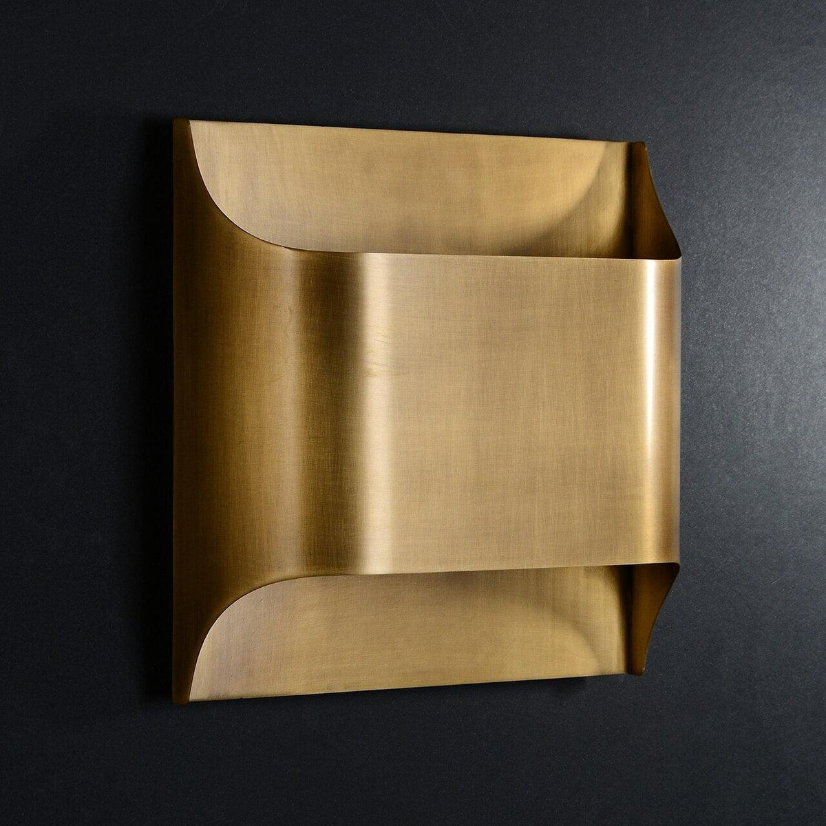 Leclerc Brass Wall Sconce – Handcrafted Solid Brass Lighting for Modern Interiors