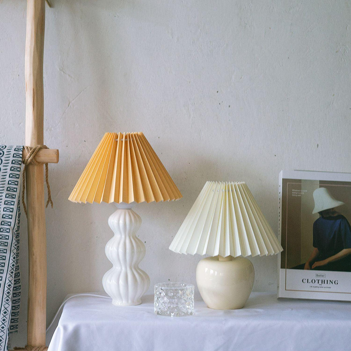 Leo Table Lamp