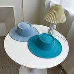 Leo Table Lamp