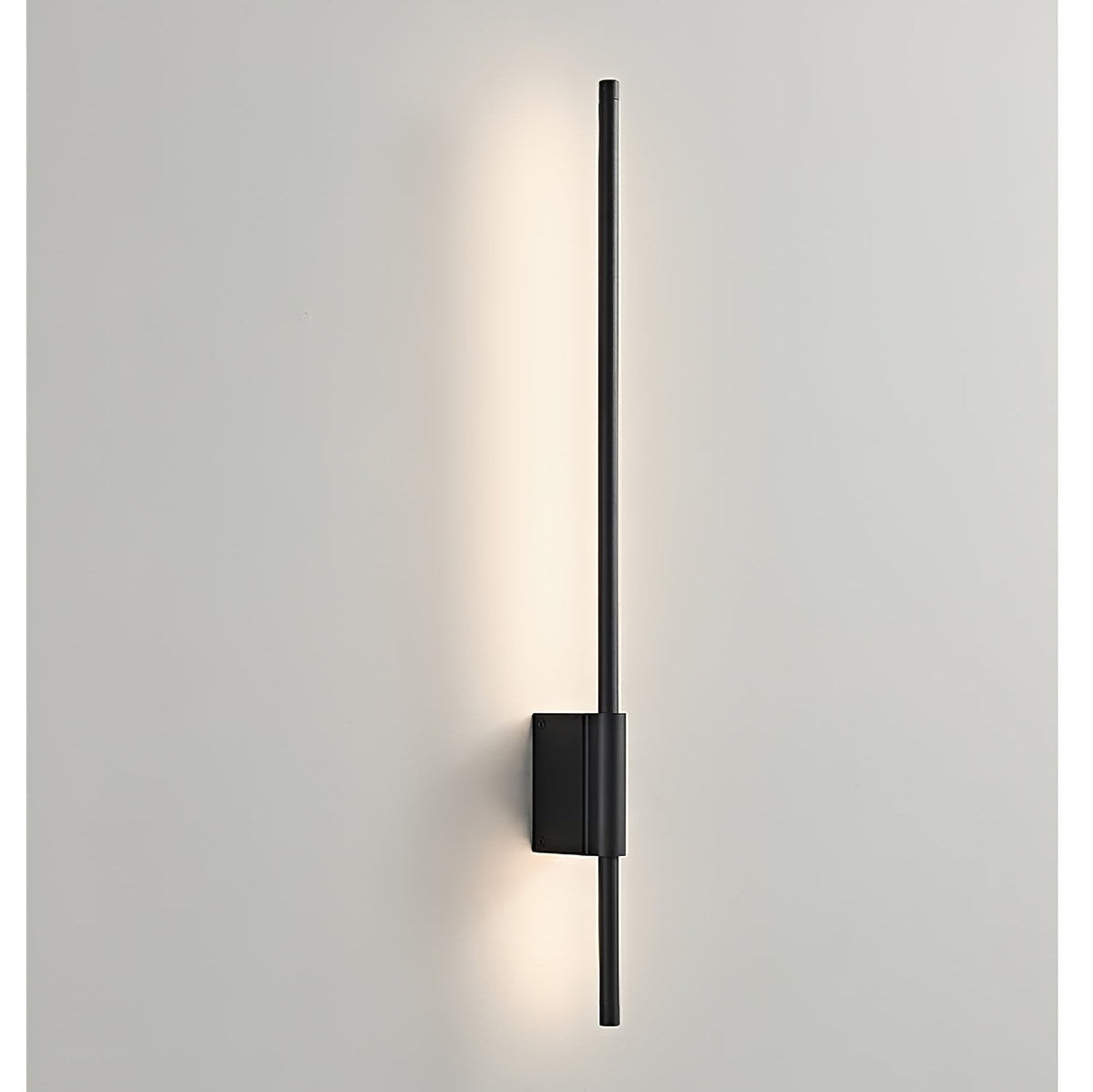 Leon Linear LED Wall Sconce in Black for Modern Interiors