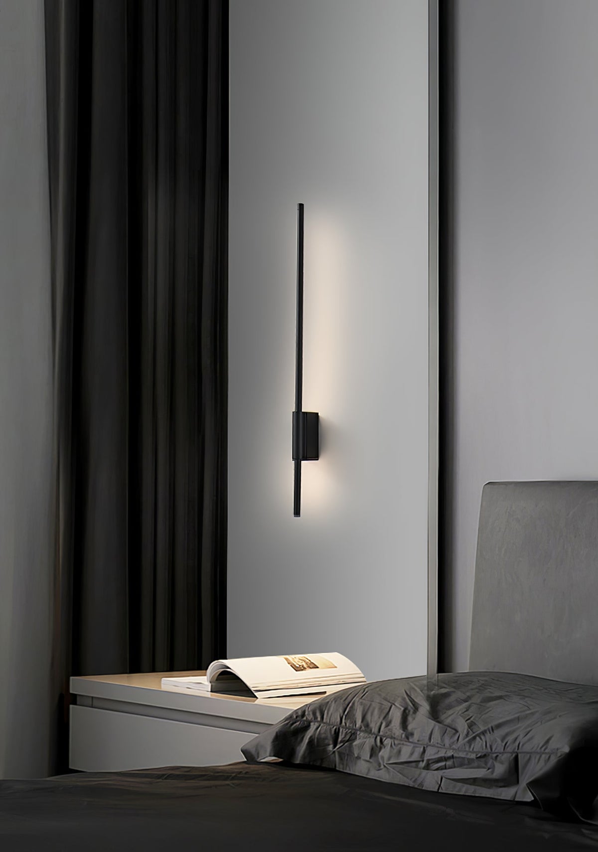 Leon Linear LED Wall Sconce in Black for Modern Interiors