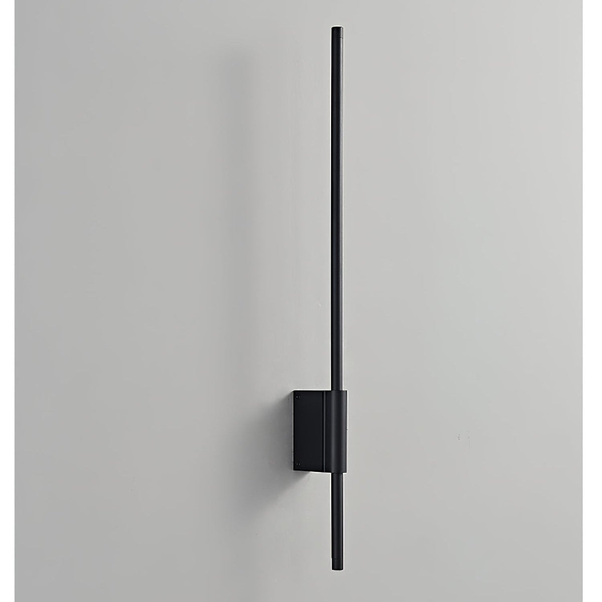 Leon Linear LED Wall Sconce in Black for Modern Interiors
