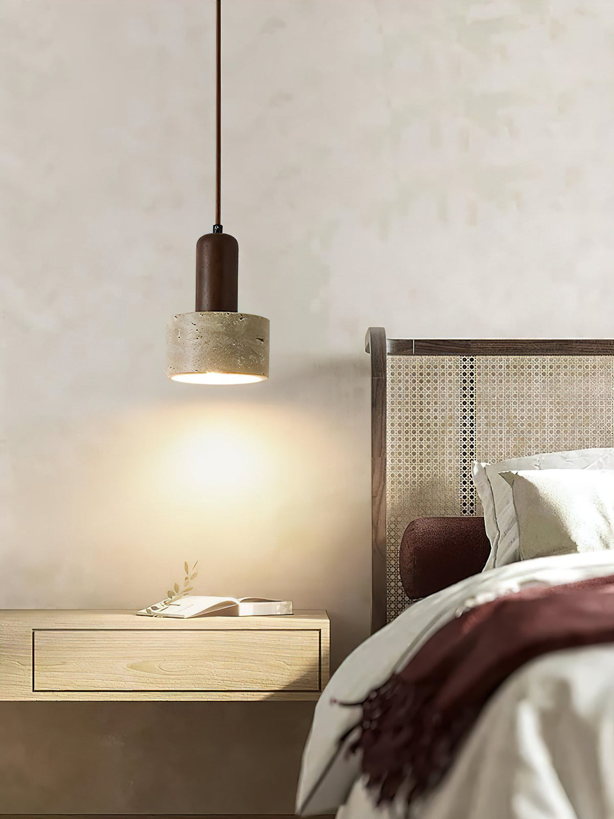 liam-round-pendant-lamp