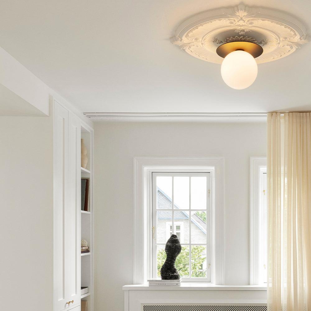 liila-wall-lamp