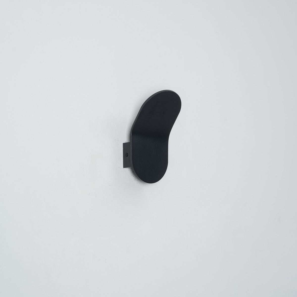 Lik Wall Sconce