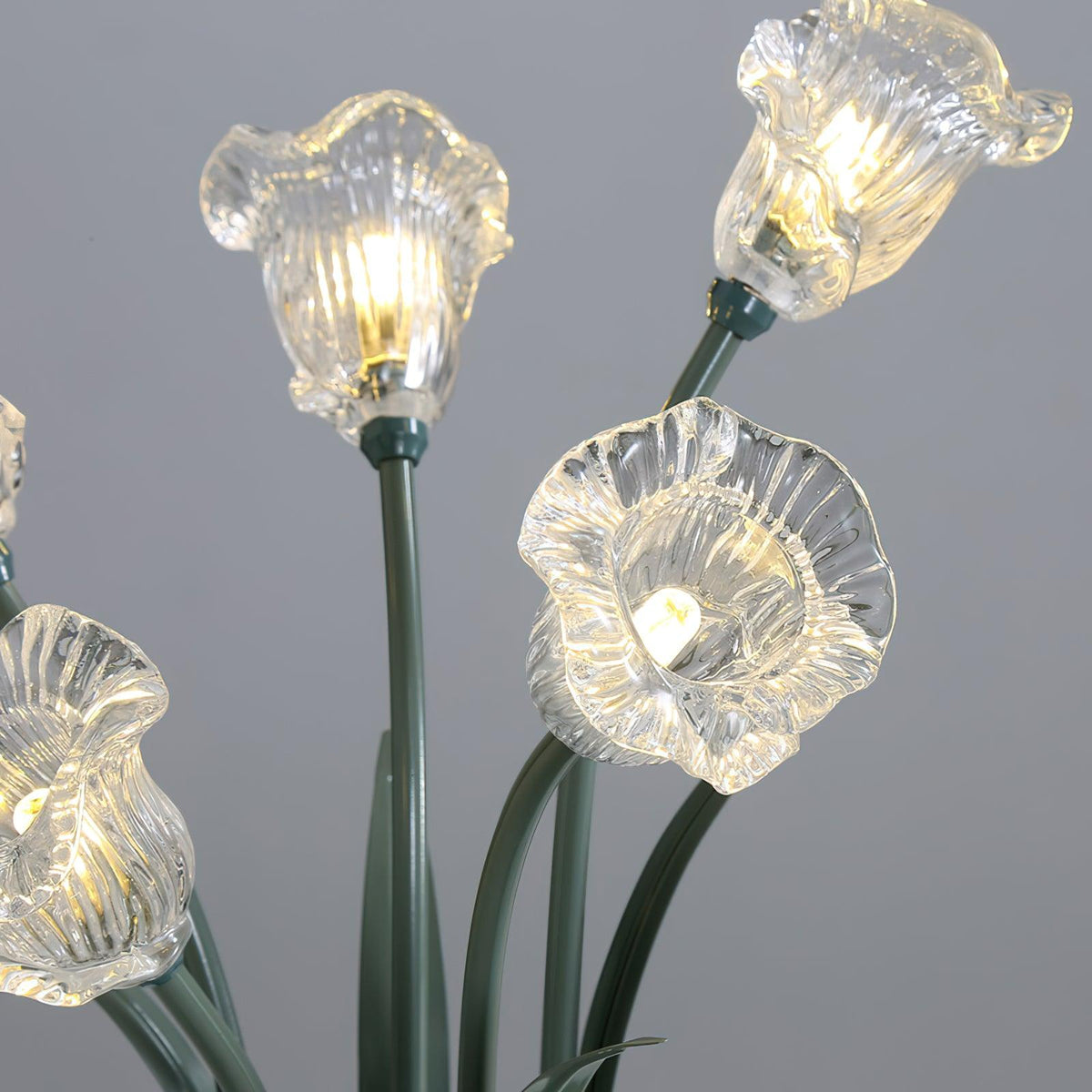 lily-blossom-table-lamp
