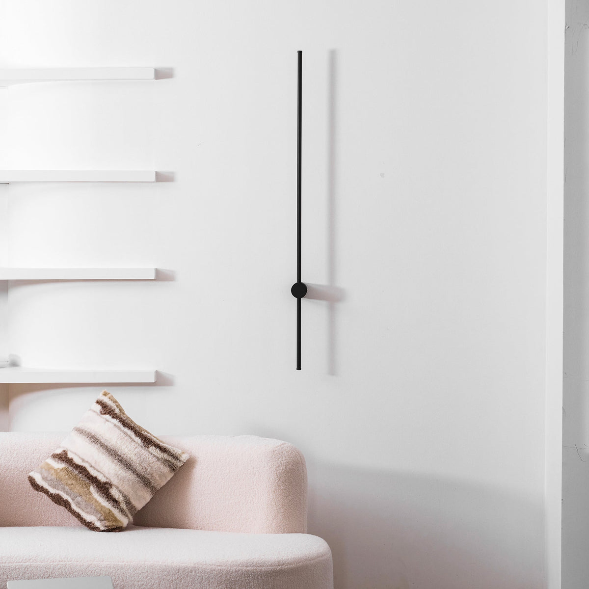 Linear LED Rechargeable Wall Sconce – Modern Minimalist Ambient Lighting