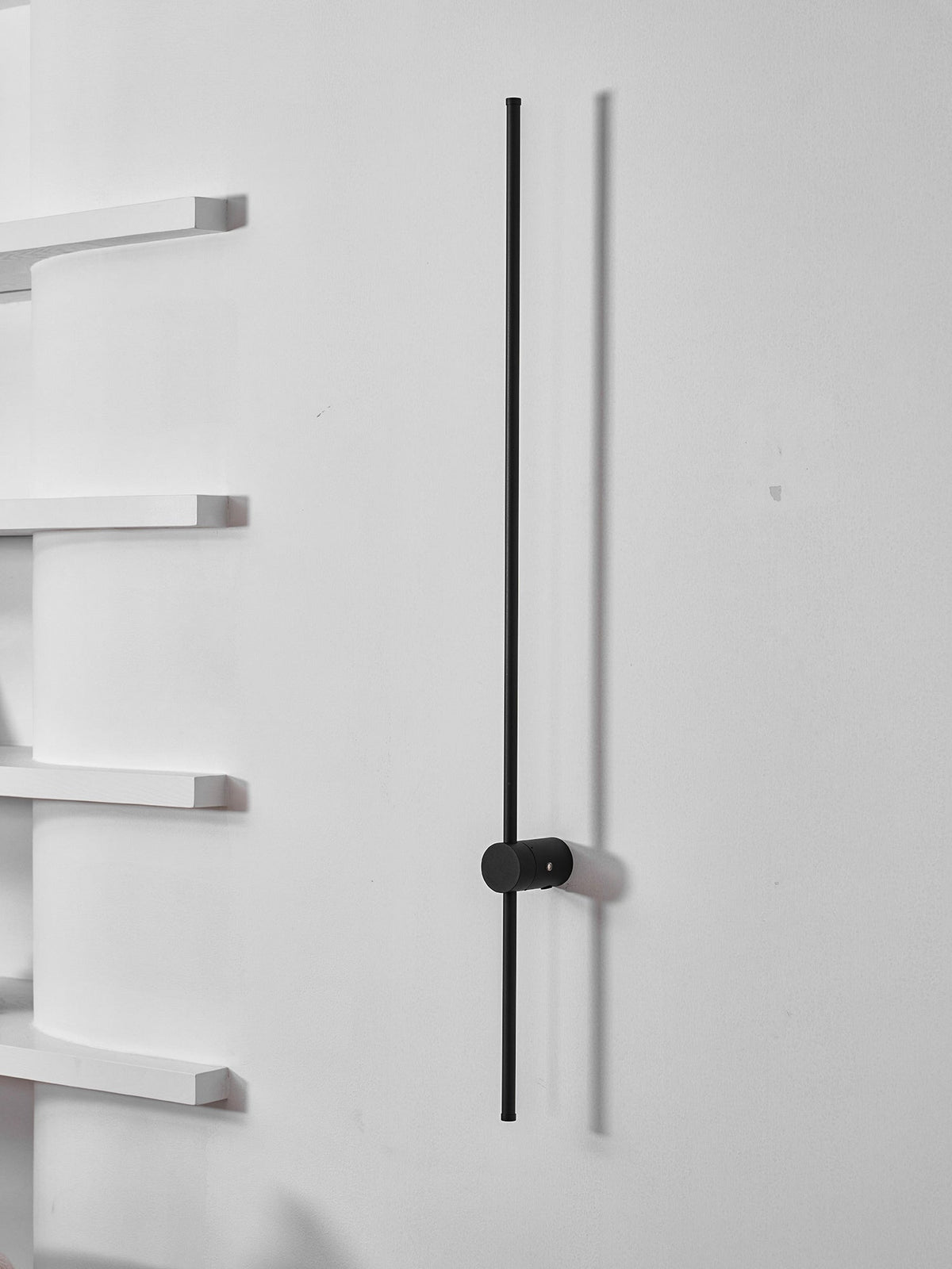Linear LED Rechargeable Wall Sconce – Modern Minimalist Ambient Lighting