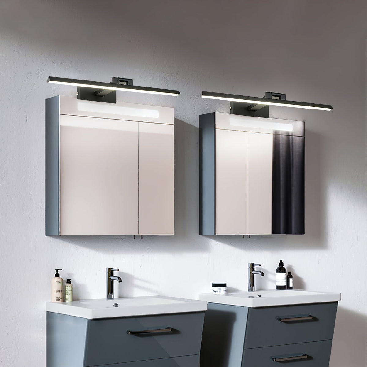 Linear Mounted Vanity Wall Light