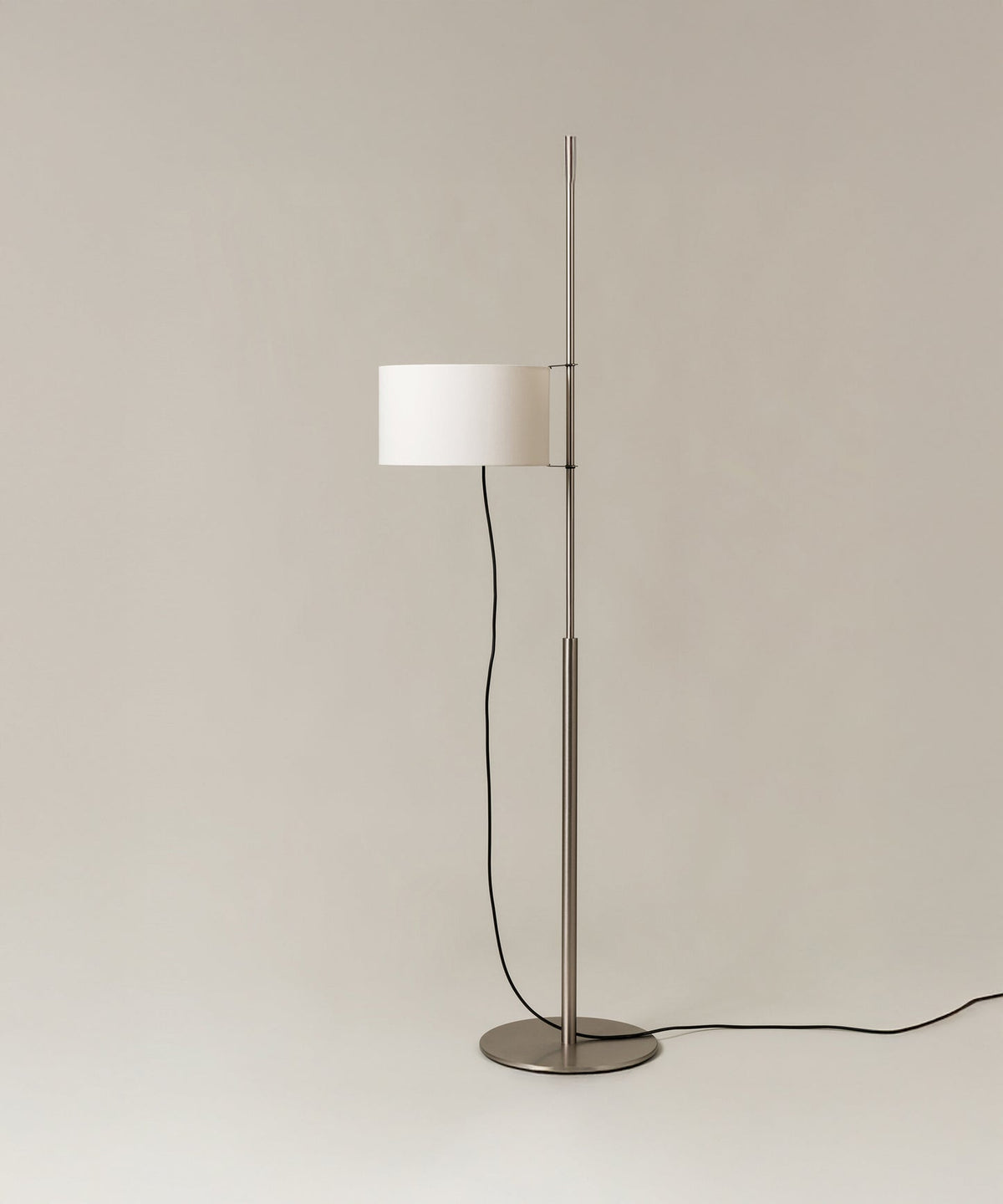 Lino Arc Floor Lamp – Modern Designer Arc Floor Light for Living Room
