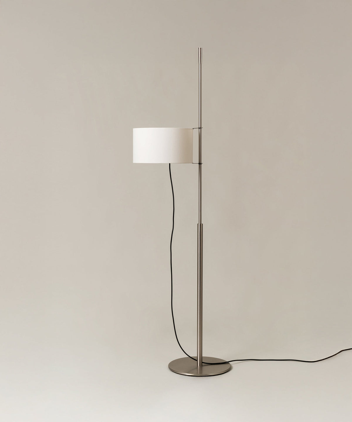 Lino Arc Floor Lamp – Modern Designer Arc Floor Light for Living Room