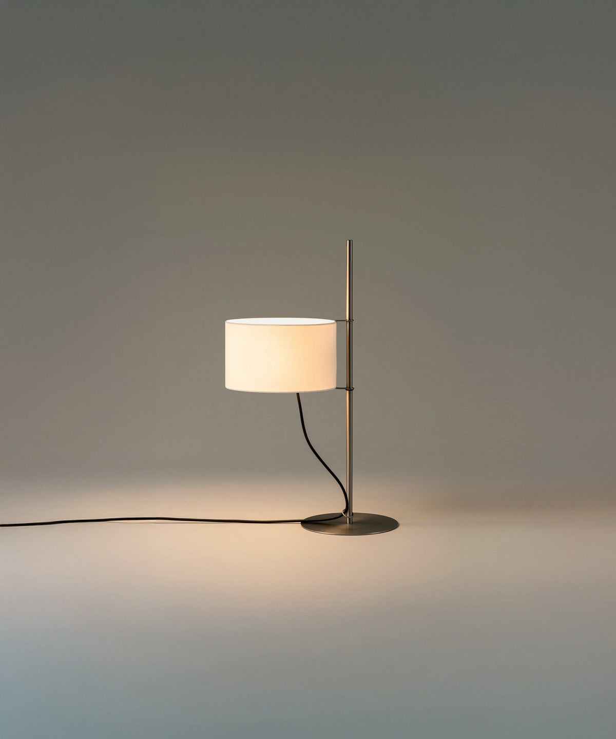 Lino Arc Table Lamp – Sculptural Brass & Fabric Designer Lamp for Modern Interiors