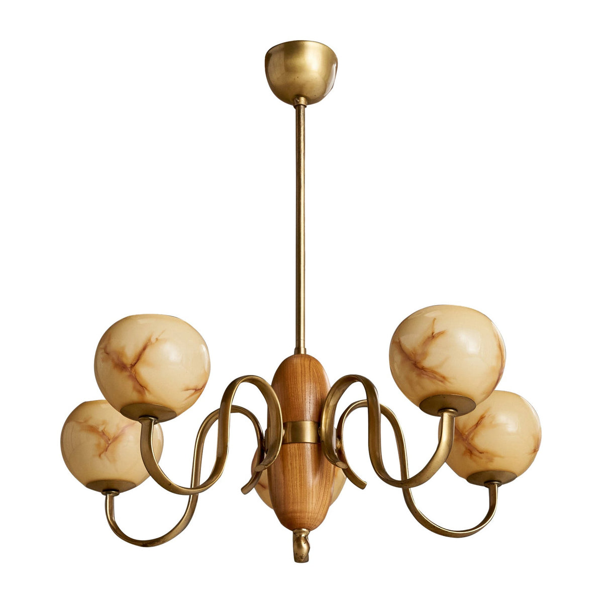 liona-chandelier