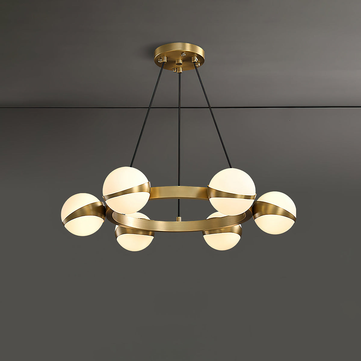 liora-chandelier