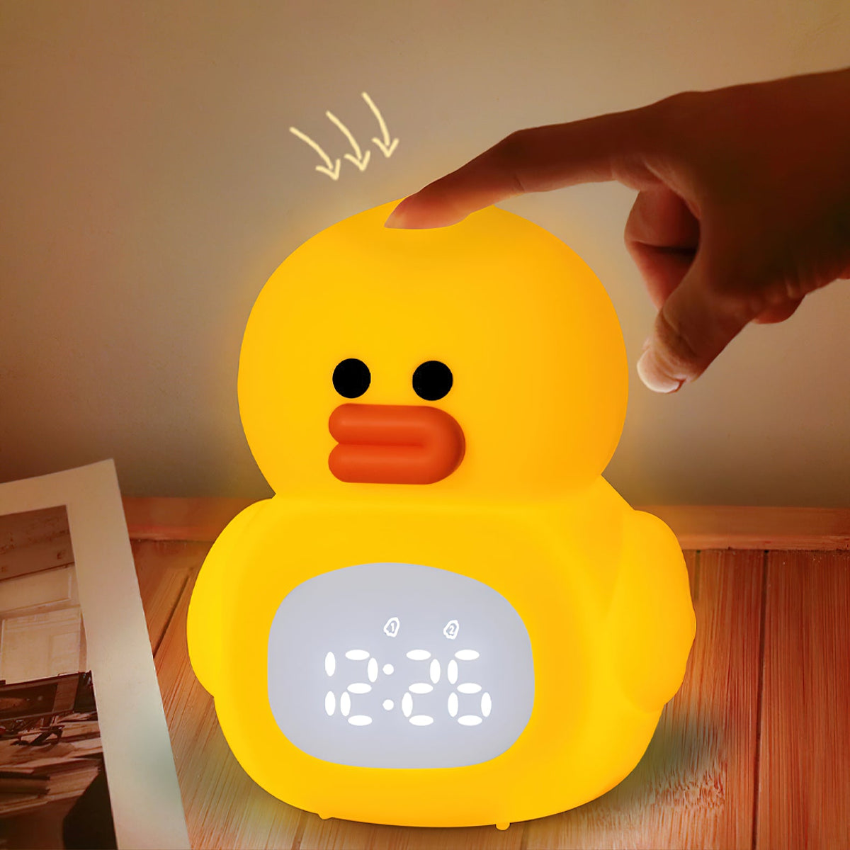 little-duck-clock-lamp