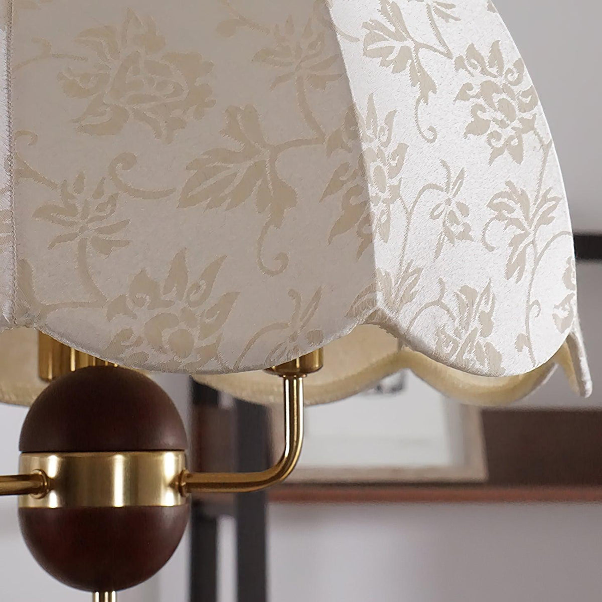 little-ghost-head-pendant-light