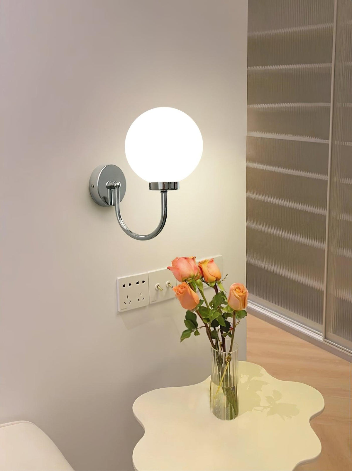 loa-wall-lamp