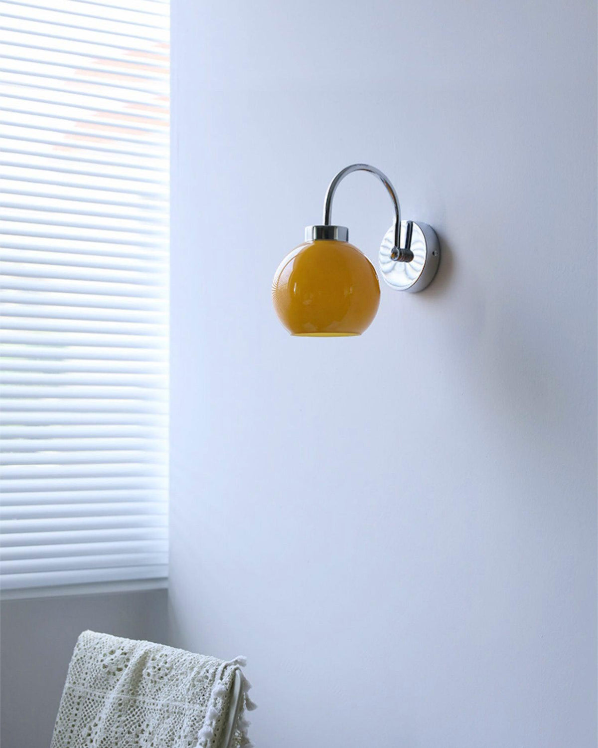 loa-wall-lamp