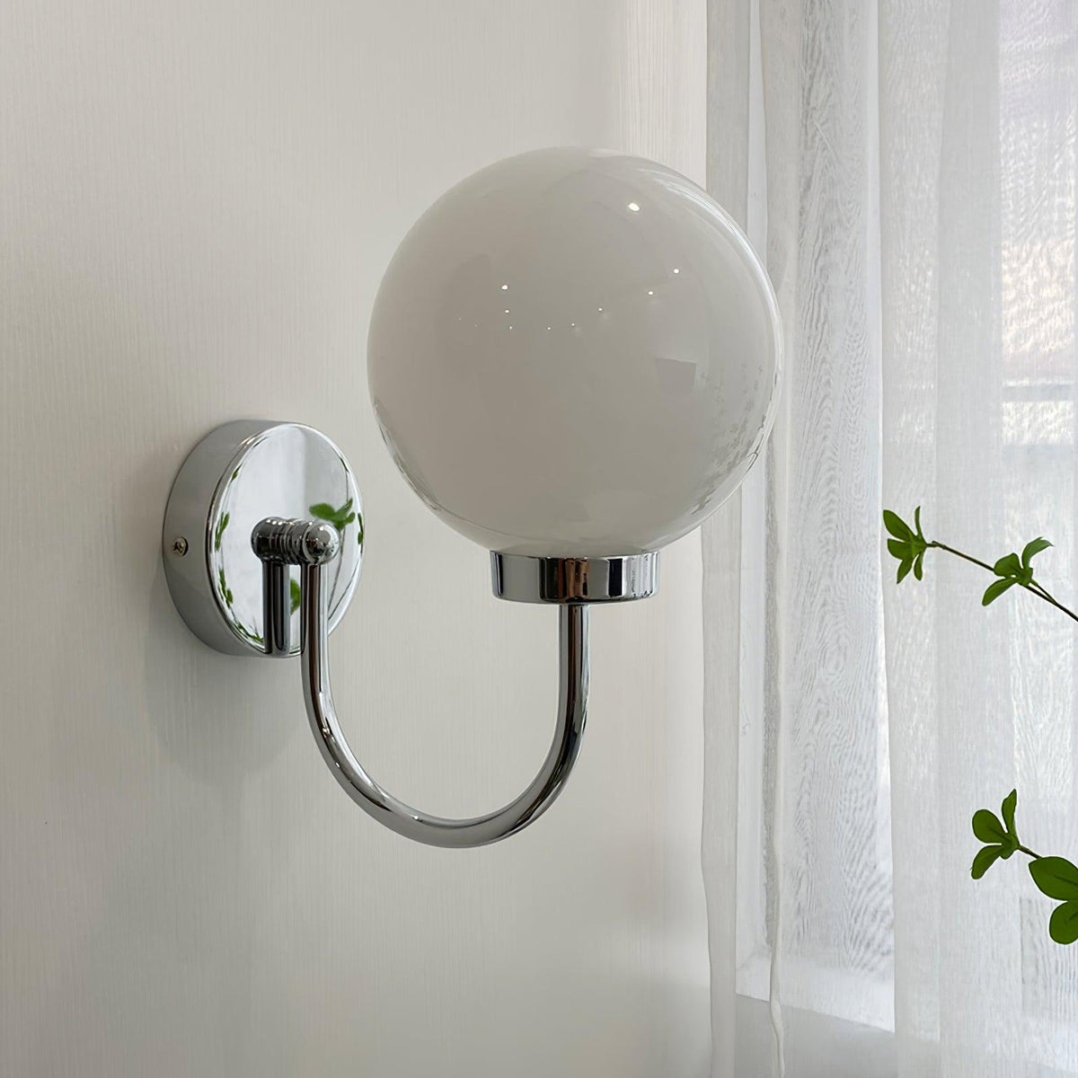 loa-wall-lamp