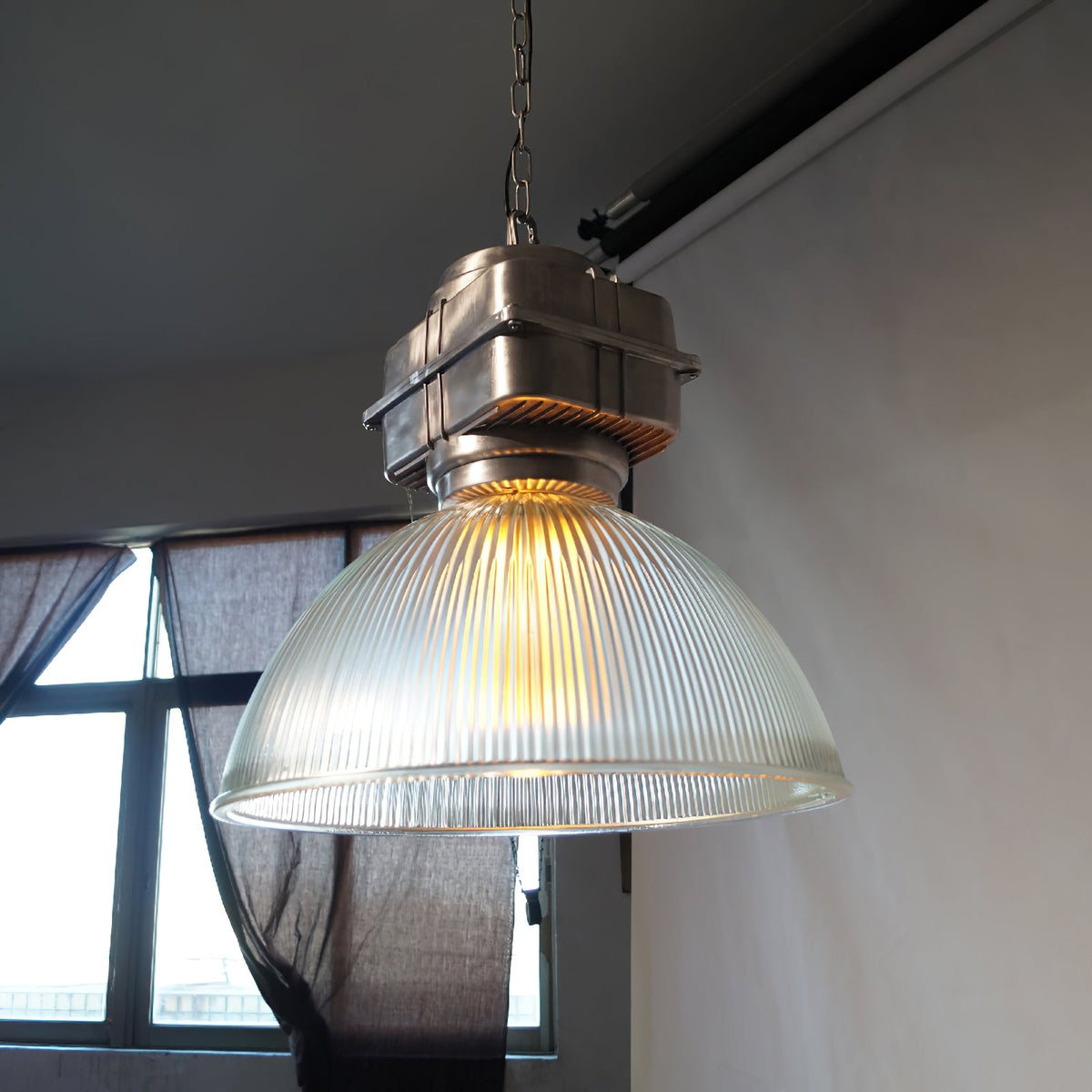 lobay-pendant-light