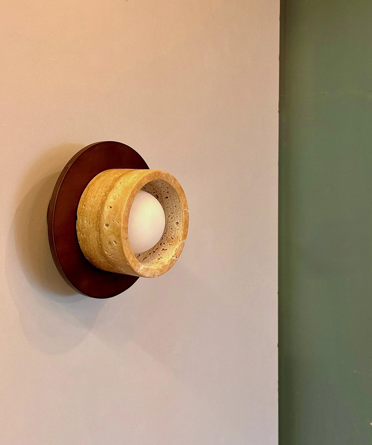 logatec-traverine-wall-lamp