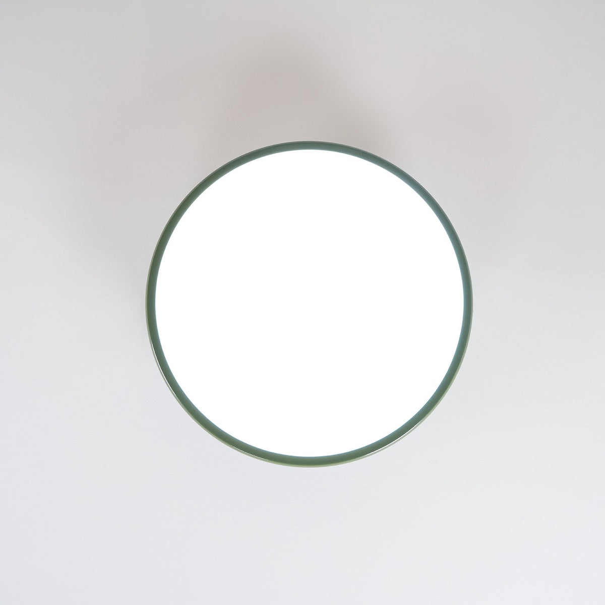 Drift Adjustable Ceiling Light – Modern LED Flush Mount for Living Room & Bedroom