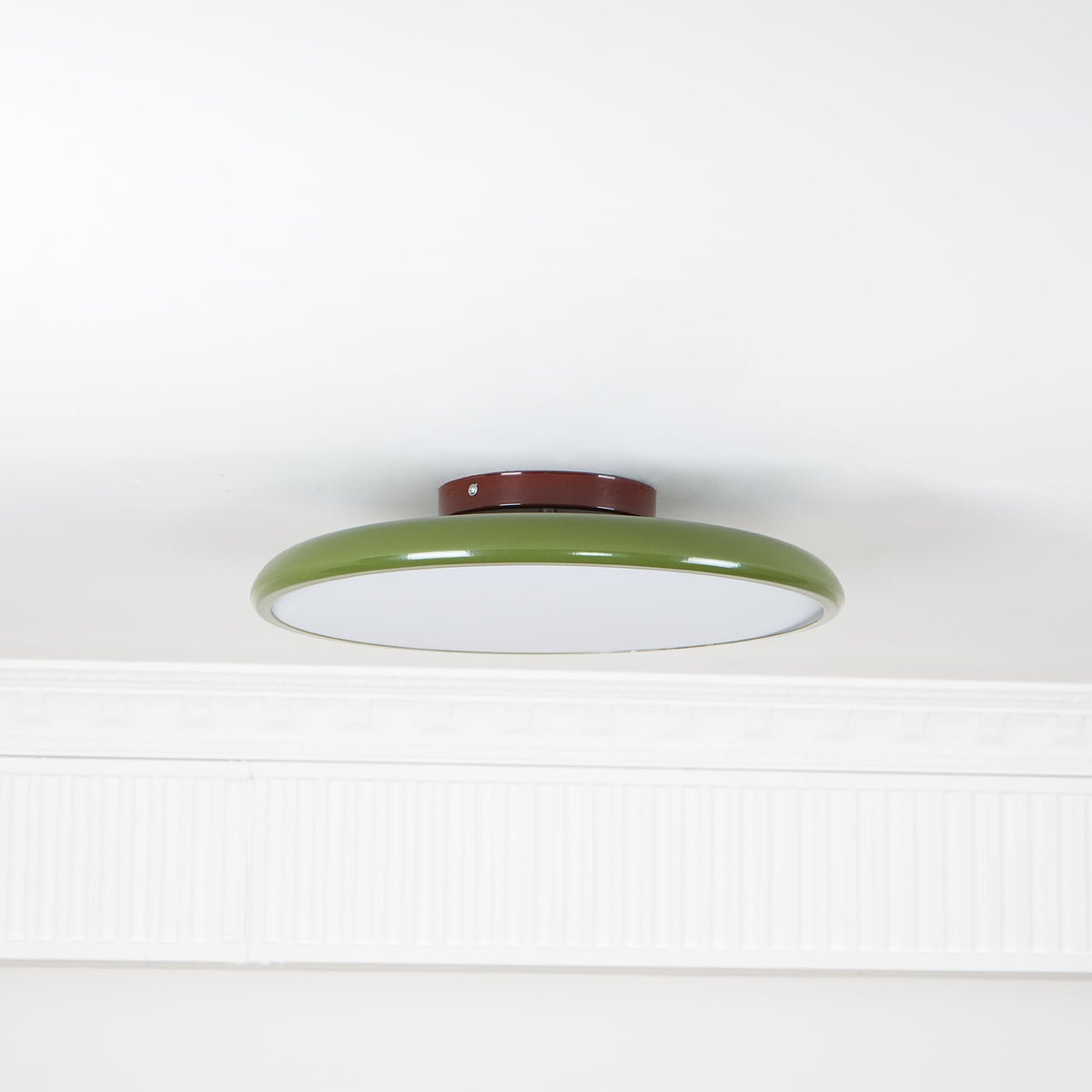 Drift Adjustable Ceiling Light – Modern LED Flush Mount for Living Room & Bedroom