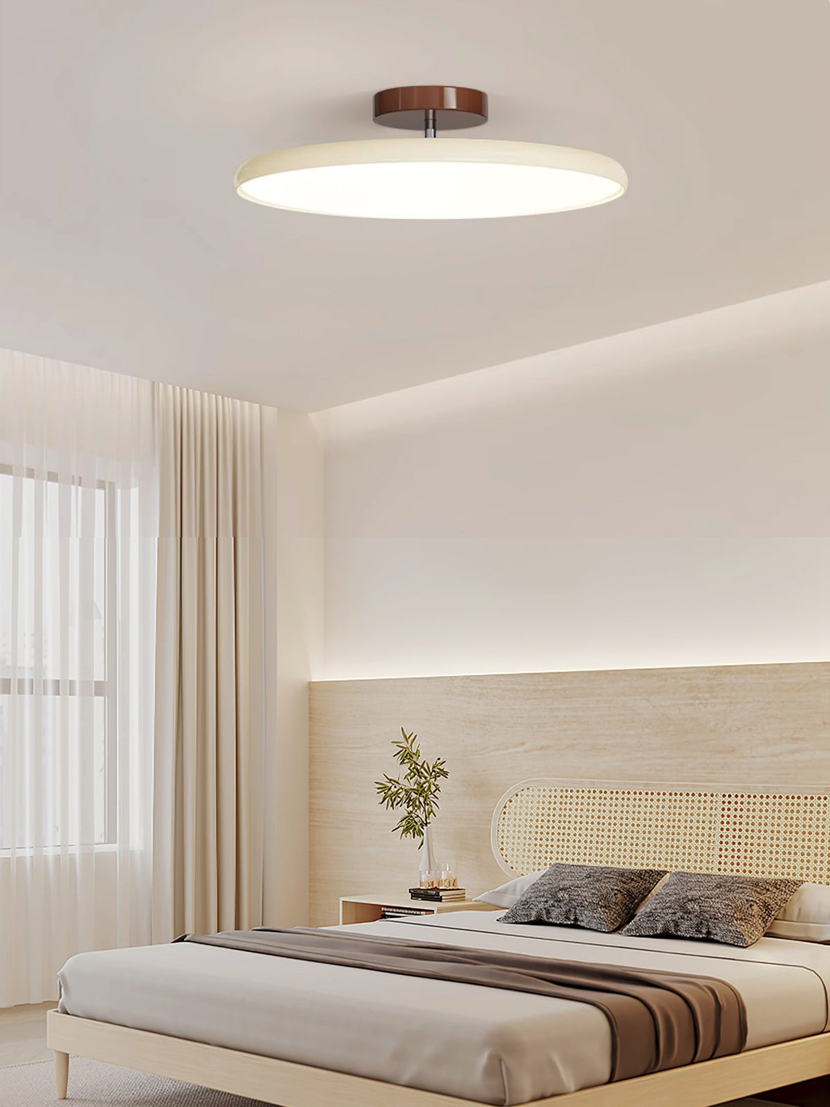Drift Adjustable Ceiling Light – Modern LED Flush Mount for Living Room & Bedroom