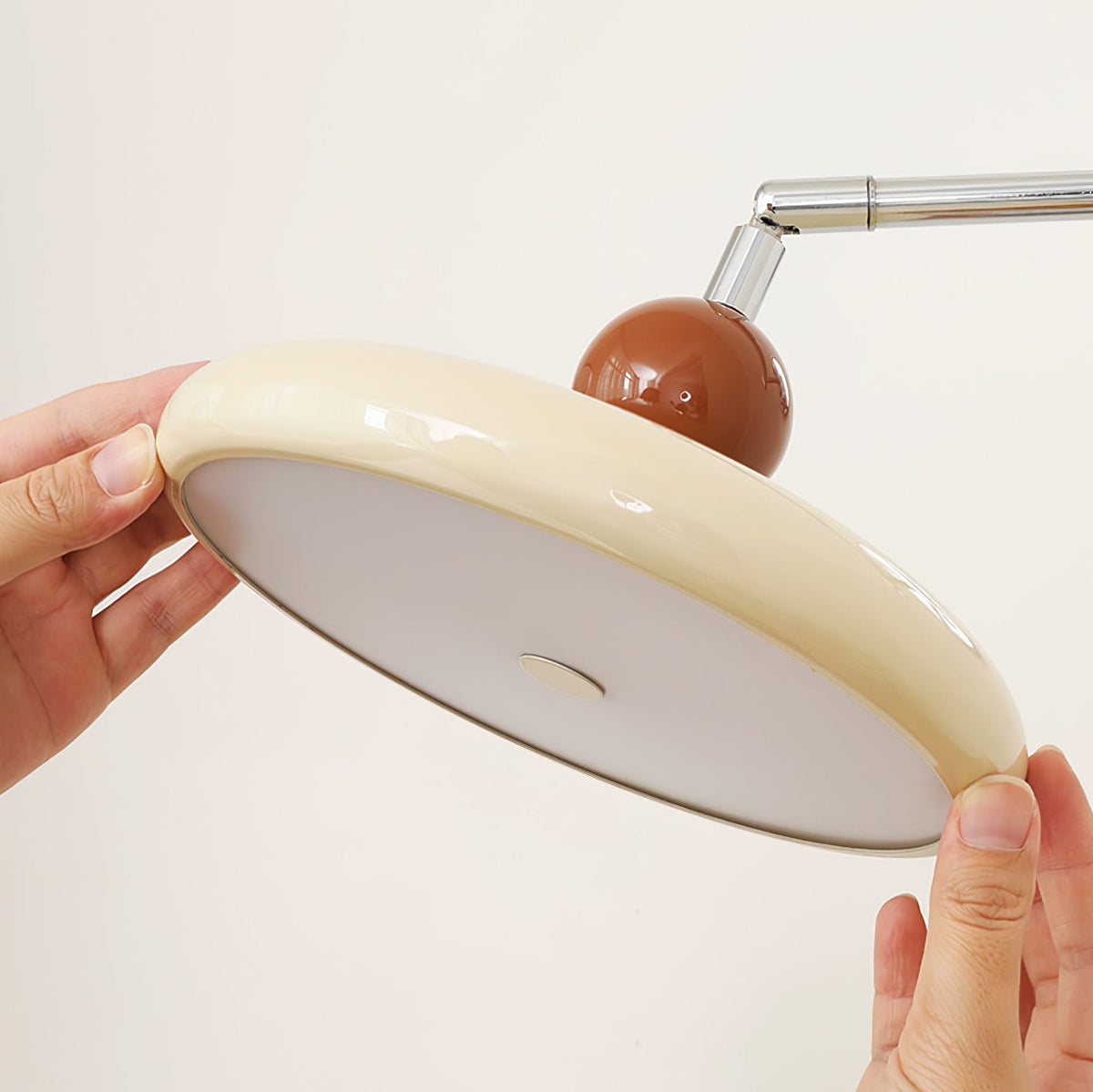 Lola Plug In Wall Lamp